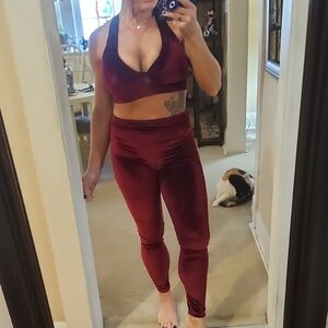 Women's Burgundy Leggings
